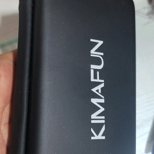 KIMAFUN G130 무선 마이크 새상품 입니다- 2.4GHz 무선 기술이 적용되어 있습니다- 송신기와 수신기가