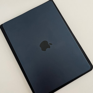 맥북에어 M2 13인치 8/512