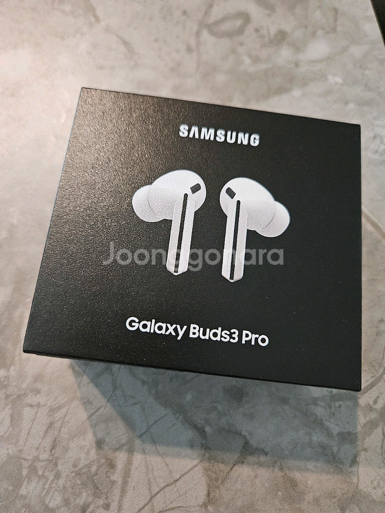 [미개봉] 갤럭시 버즈3 프로 화이트--0