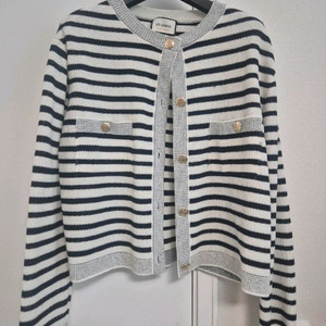 SJSJ 스트라이프 니트 가디건