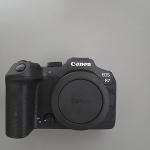 캐논 EOS R7 팝니다
