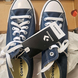 컨버스 올스타클래식로우 m9697c 280팝니다