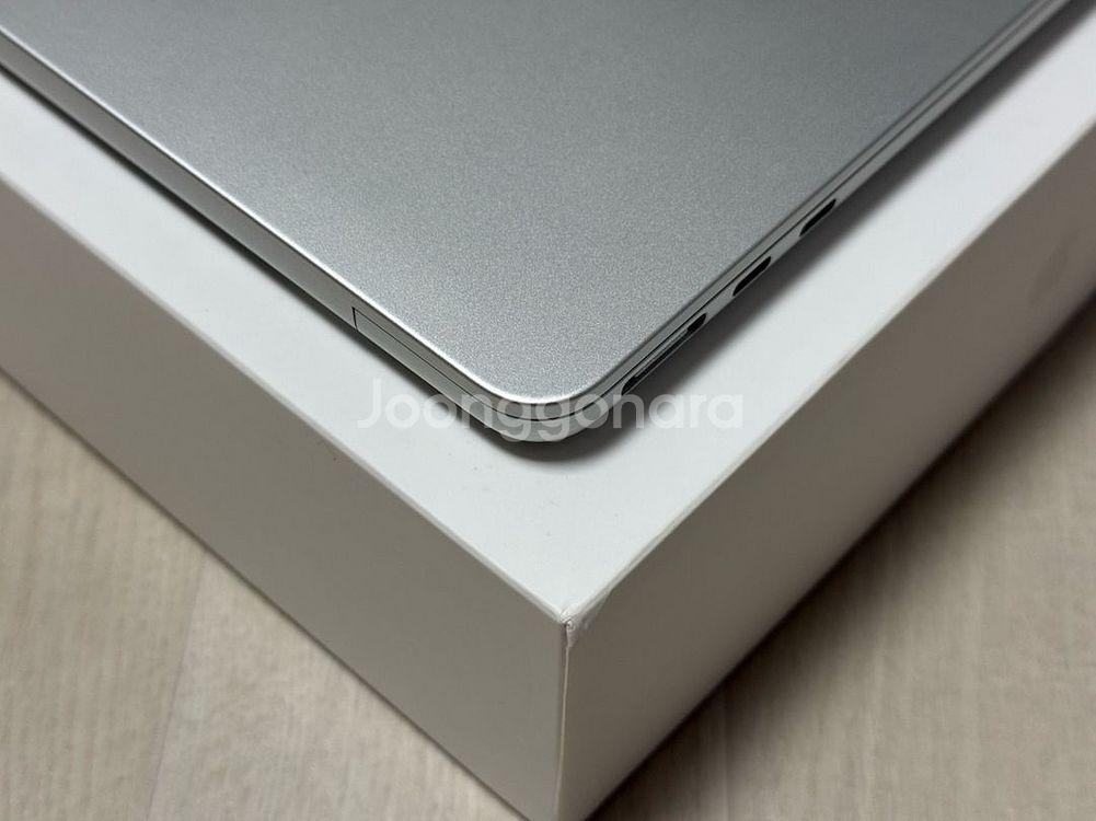 (배터리100) 맥북 에어 m2 13인치 8g 256g 실버--3