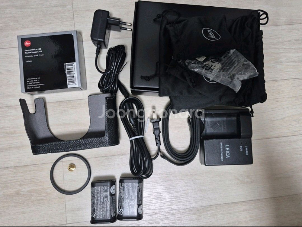 라이카 Q2 모노 팝니다--0