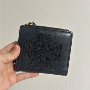 토리버치 중지갑