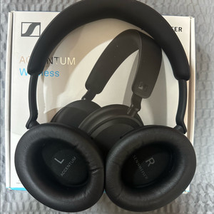 젠하이저 엑센텀 무선 헤드폰 Accentum Wireless 블랙