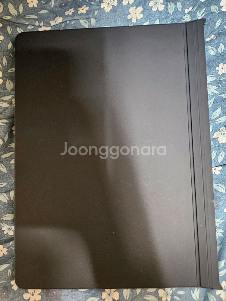 갤럭시탭 s9,s9fe,s10fe용 키보드케이스 팝니다--1