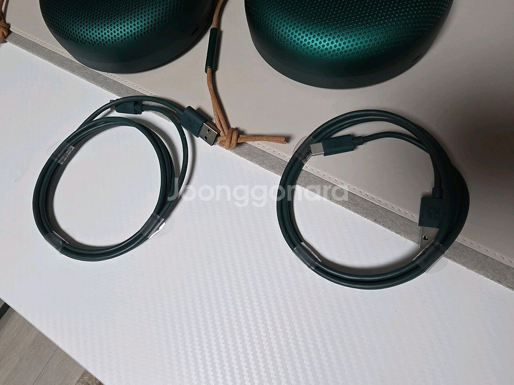 뱅앤울룹슨 A1 2세대 2개 팝니다--1