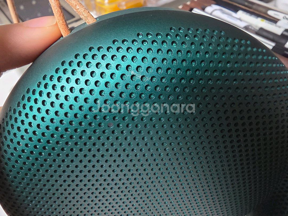 뱅앤울룹슨 A1 2세대 2개 팝니다--2