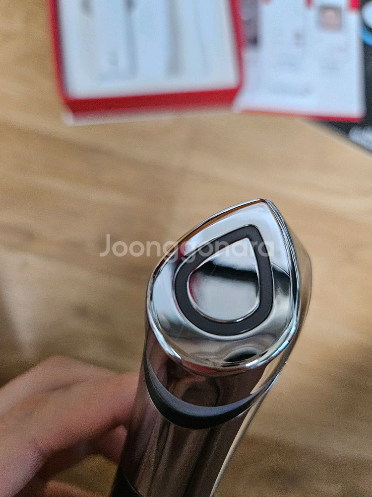 메디큐브 에이지알 부스터힐러--2