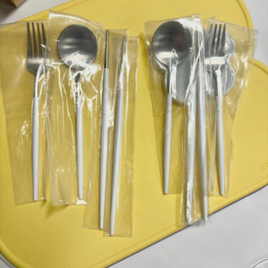 화이트 스테인리스 식기세트