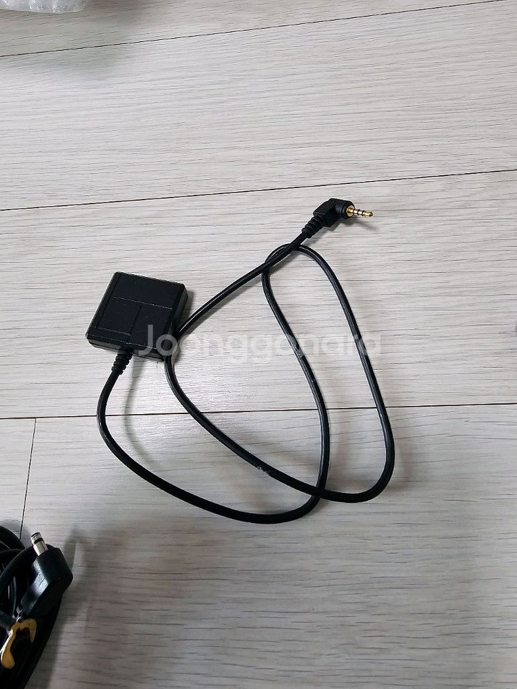 미러리스 MV-TX300 블랙박스 32G--4