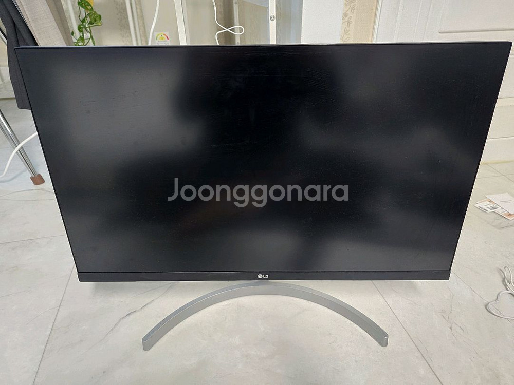 LG 27인치 화이트 모니터 27ML600SW 새제품급 팝니다.--0