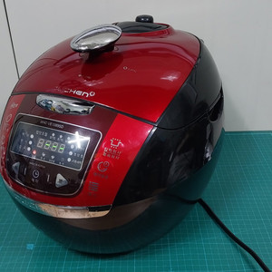 쿠첸 10인용 IH압력밥솥 WHC-VE1089SD