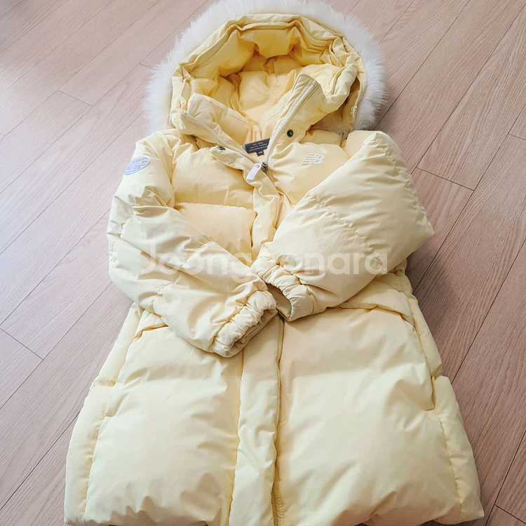 뉴발란스키즈 패딩--1