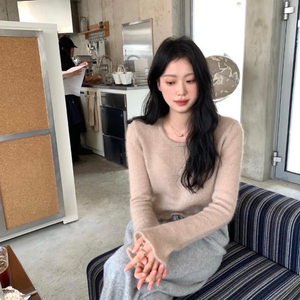 르플레인 프릴리 모헤어 니트