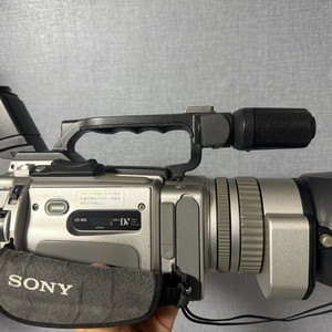 (네고 가능)소니 DCR-VX2000 6mm 디지털 캠코더