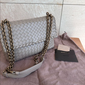 보테가 베네타 올림피아 체인백