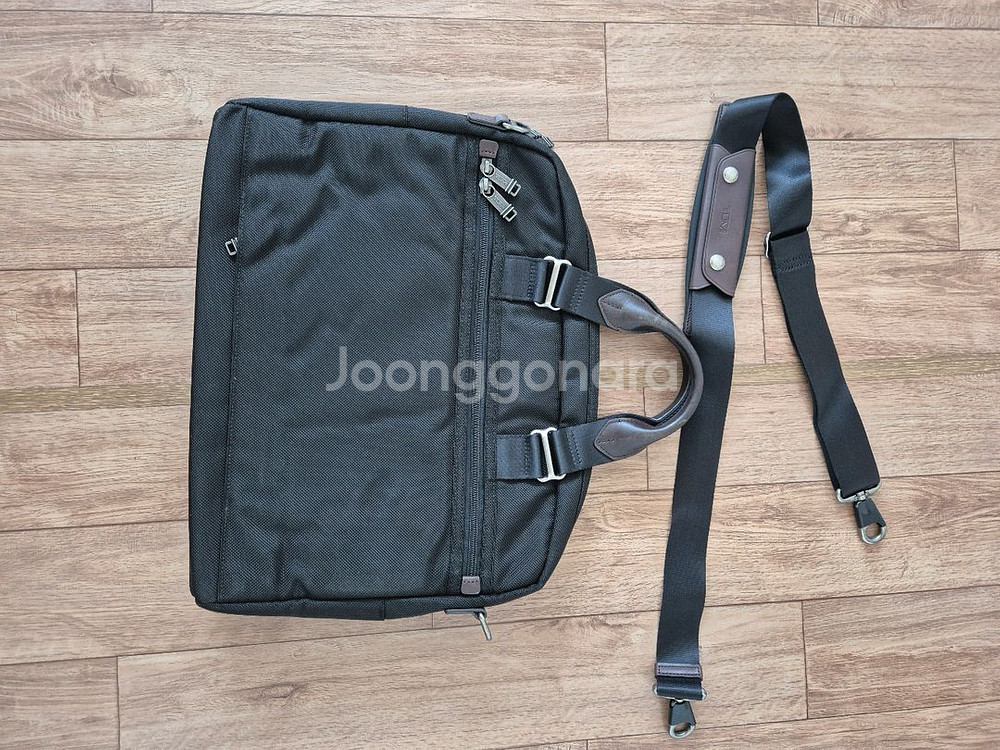 투미 브리프케이스--1