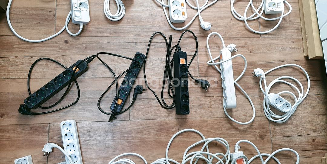 여러 멀티탭 개별 콘센트--7