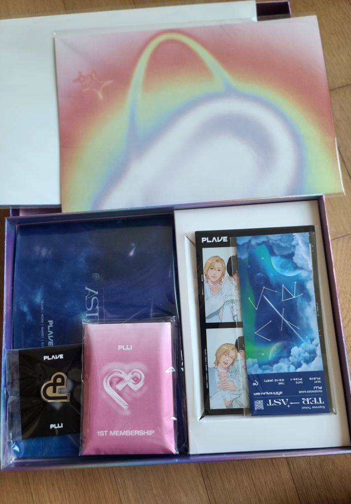 플레이브 1기 키트 양도합니다 이미지