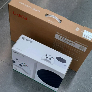 엑스박스시리즈s + 유디아모니터 24인치