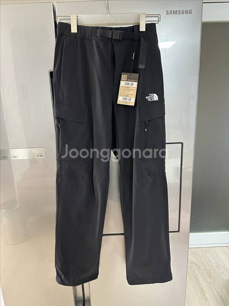 노스페이스 베스파 카고팬츠 등산바지 블랙 새제품--1