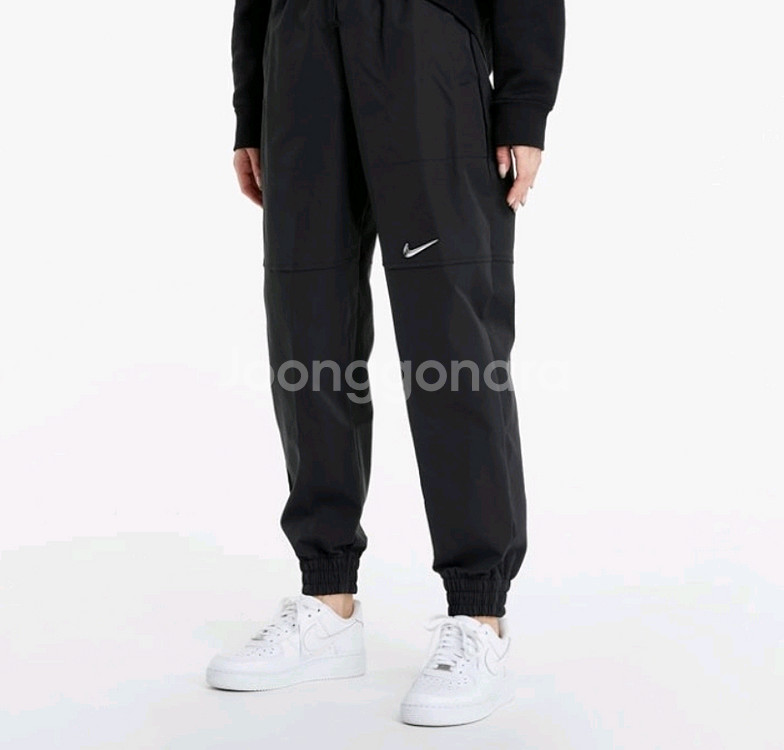 (M) 나이키 우븐 스우시 밴딩 조거 팬츠--1