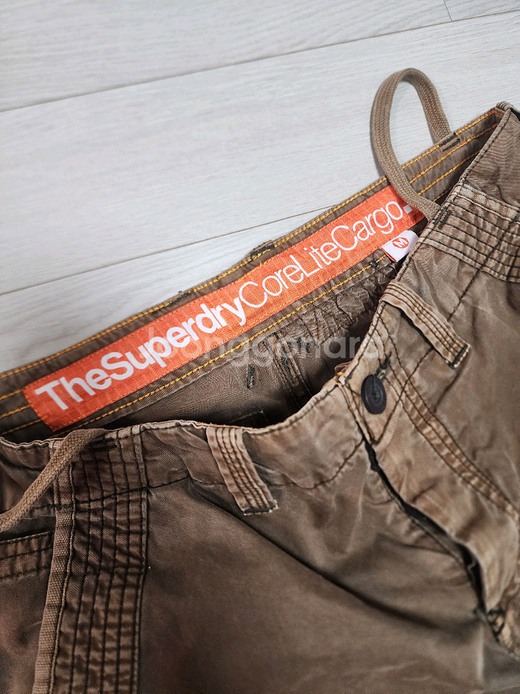 슈퍼드라이 코어라이트 카고바지--1