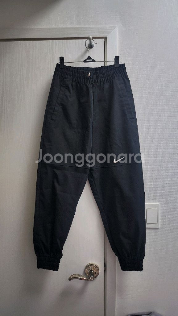 (M) 나이키 우븐 스우시 밴딩 조거 팬츠--3