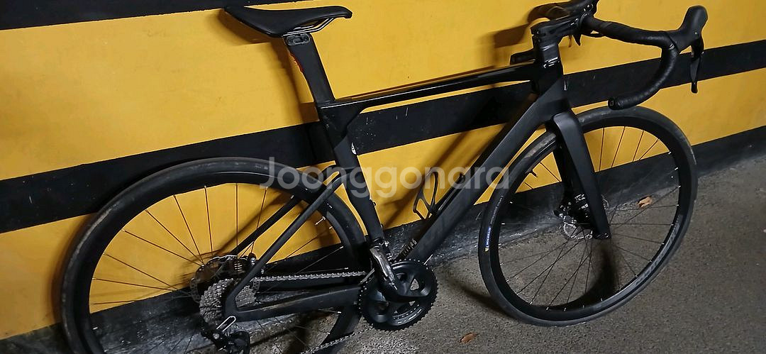 로드 자전거 메리다 리액토 4000 블랙 팝니다.--1