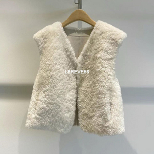 리얼 시어링 베스트(양털 조끼)