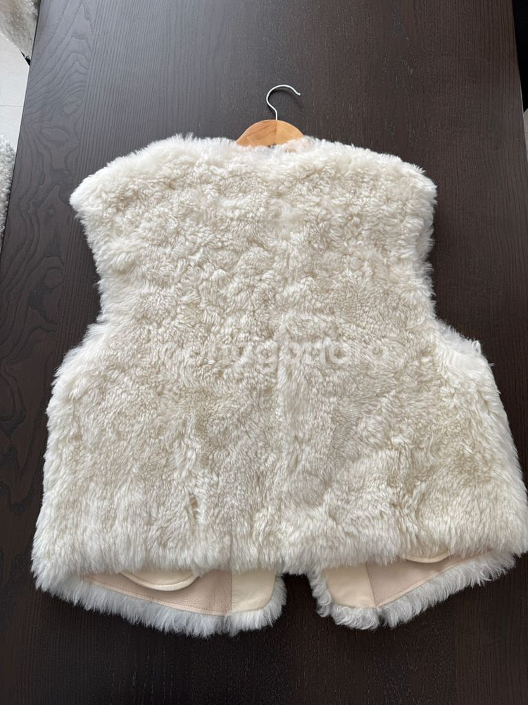 리얼 시어링 베스트(양털 조끼)--4