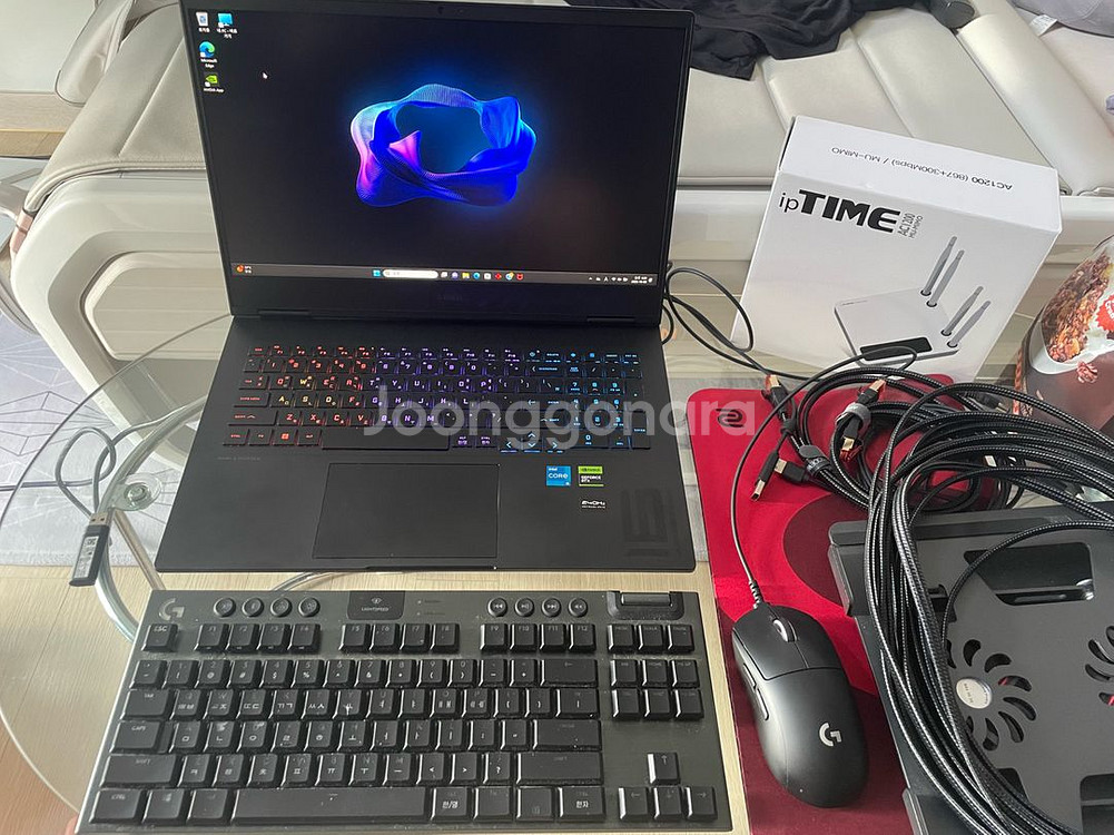 Hp오멘 게이밍 노트북 로지텍 키보드 마우스 판매합니다--0