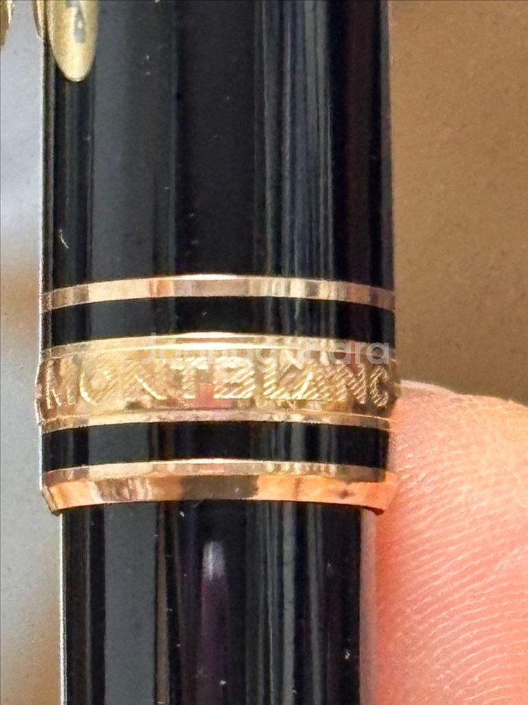 몽블랑 마이스터스튁 클래식 164 볼펜 골드트림 새제품(박스, 보증서 포함)--1