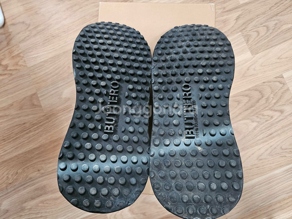 부테로 벤투라 그레이 39 사이즈--4