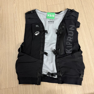 [새제품] 데카트론 경량 트레일 러닝 조끼 5L 킵런 XS 러닝베스트