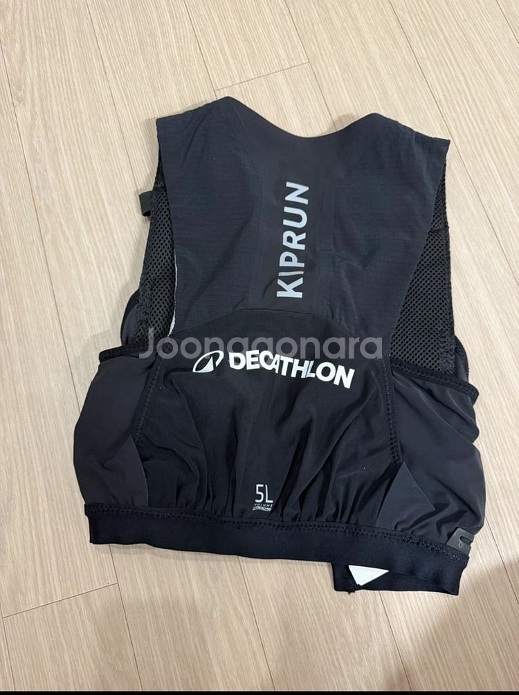 [새제품] 데카트론 경량 트레일 러닝 조끼 5L 킵런 XS 러닝베스트--1