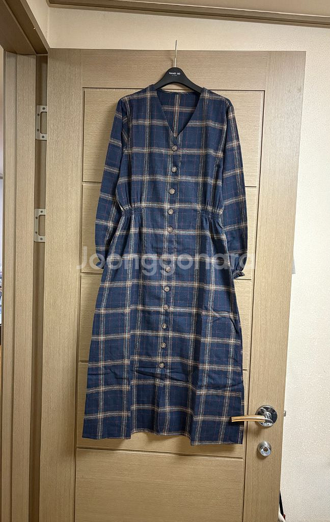 여성스러운 체크 원피스--0