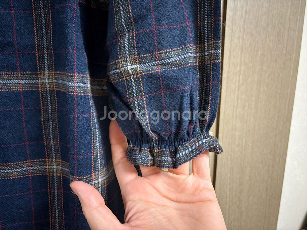 여성스러운 체크 원피스--3