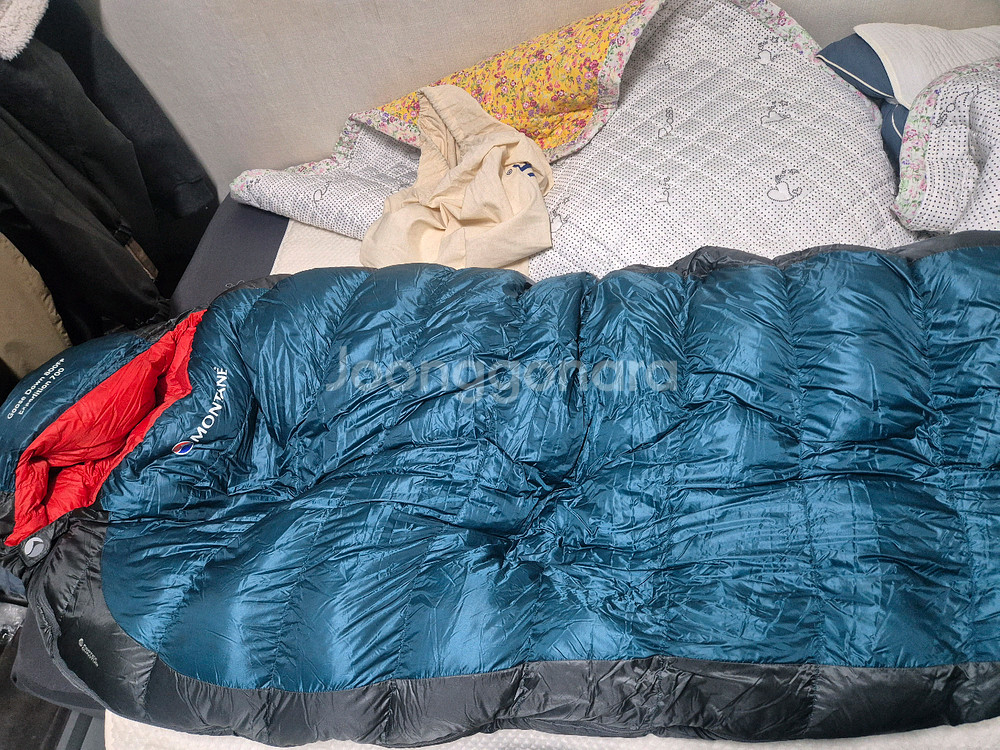 몽테인 익스페디션 700 구스타운 800F 캠핑침낭--1