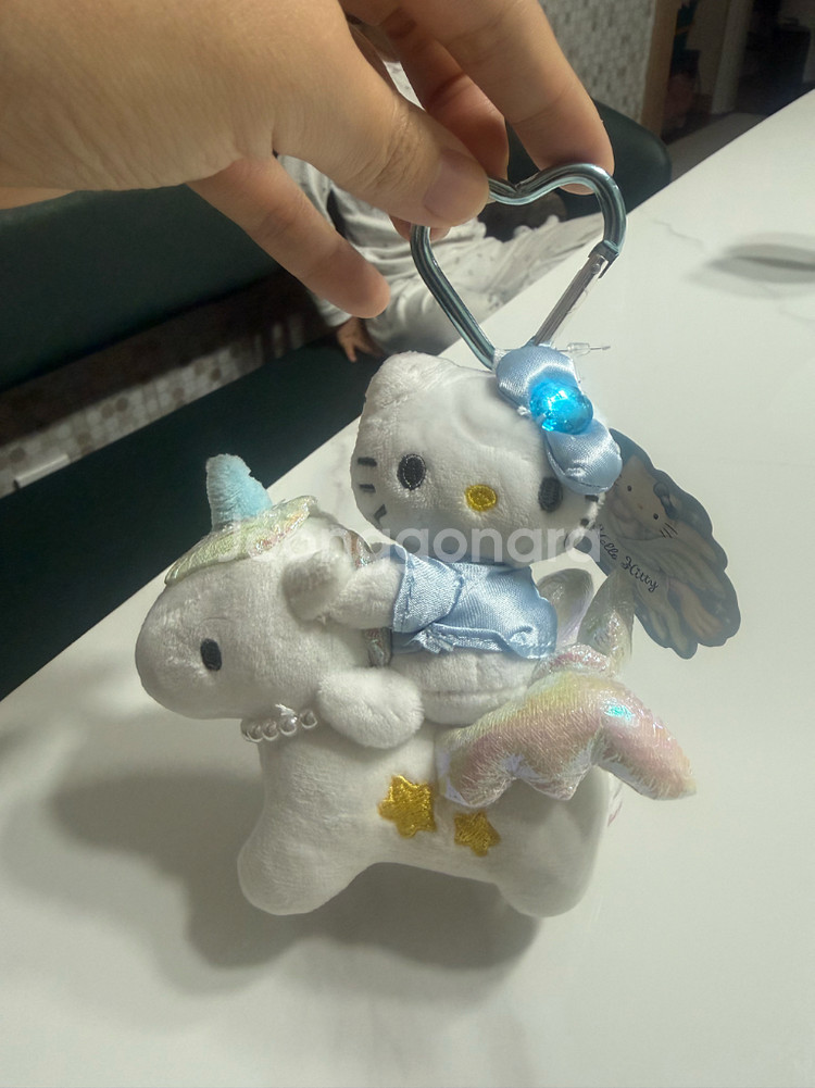 산리오 헬로키티 유니콘 키링--1