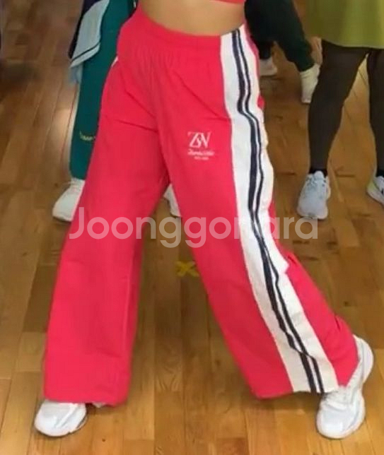 줌바웨어 신상 팬츠 s 1장--0