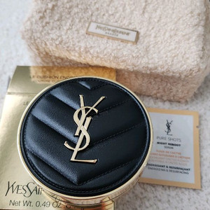 입생로랑 엉크르드뽀 쿠션 25호 새것 택포