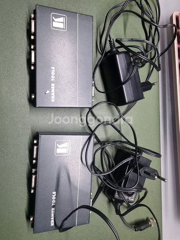 Kramer vp-200k 1:2vga 분배증폭기--0