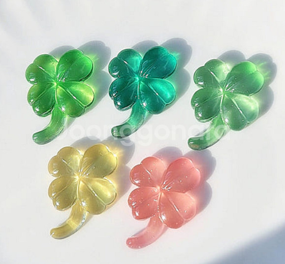 네잎클로버 (줄기 포함) 레진몰드 판매--0