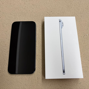 아이폰17에어 자급제 스카이블루 256 팝니다