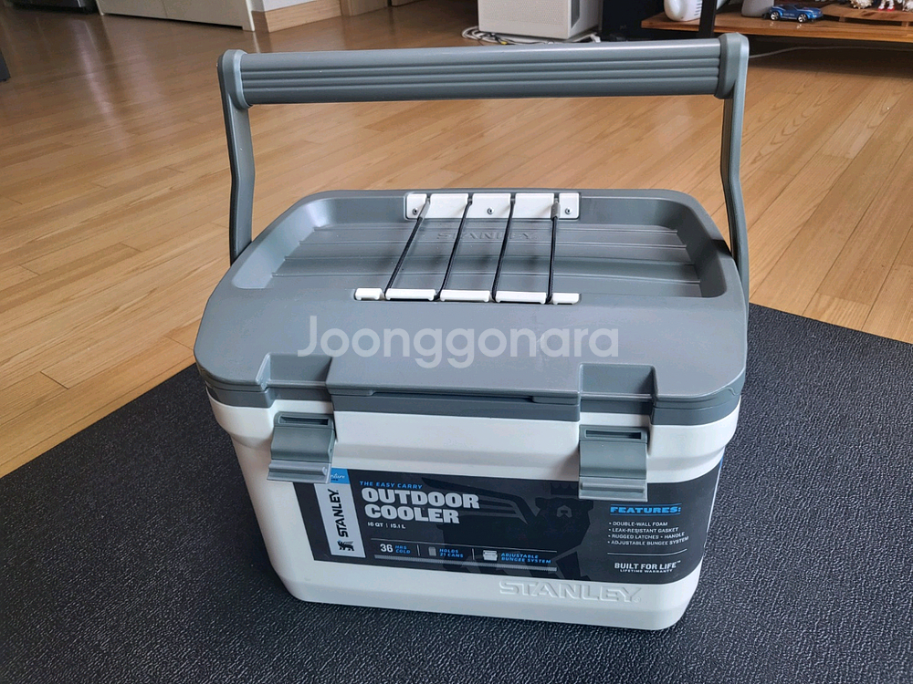 스탠리 아웃도어 쿨러 15.1L 화이트--0