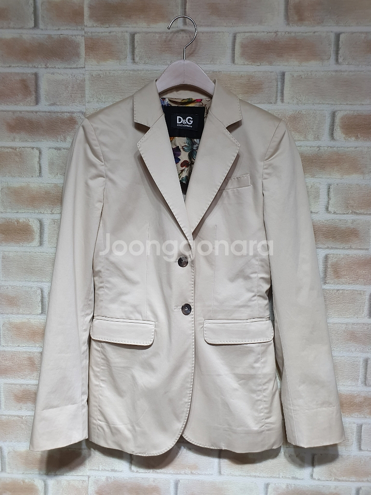 돌체앤가바나 (홀로 그램 정품)플라워라이닝 자켓--1