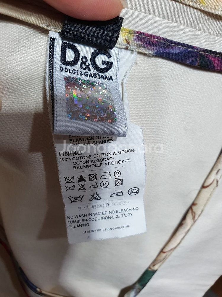 돌체앤가바나 (홀로 그램 정품)플라워라이닝 자켓--4